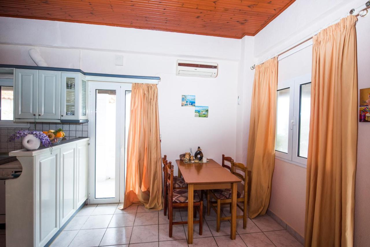 Pantelis Apartments Agios Georgios  ภายนอก รูปภาพ