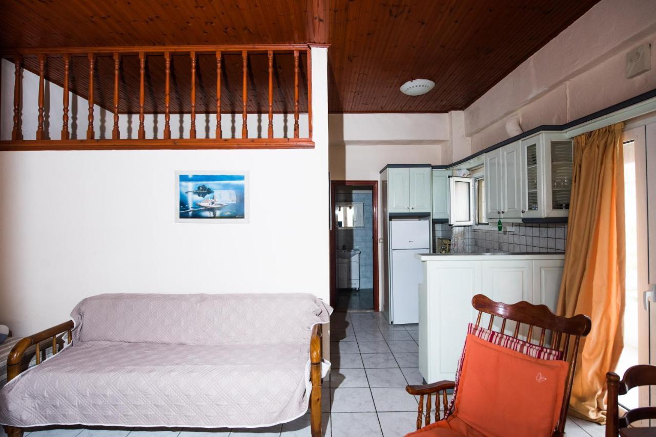 Pantelis Apartments Agios Georgios  ภายนอก รูปภาพ