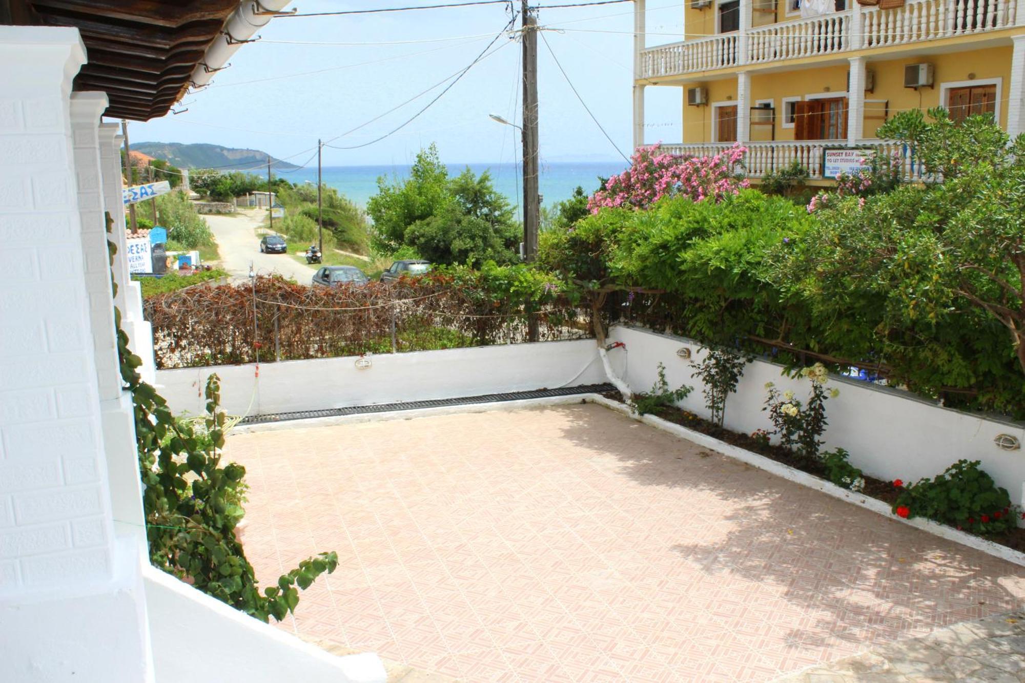 Pantelis Apartments Agios Georgios  ภายนอก รูปภาพ